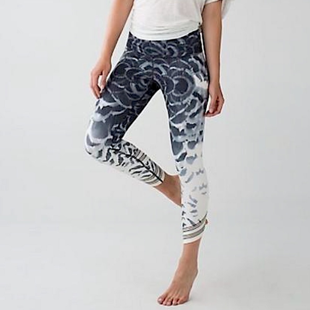 Lululemon High Times Leggings SE Wrap Mesh Crop